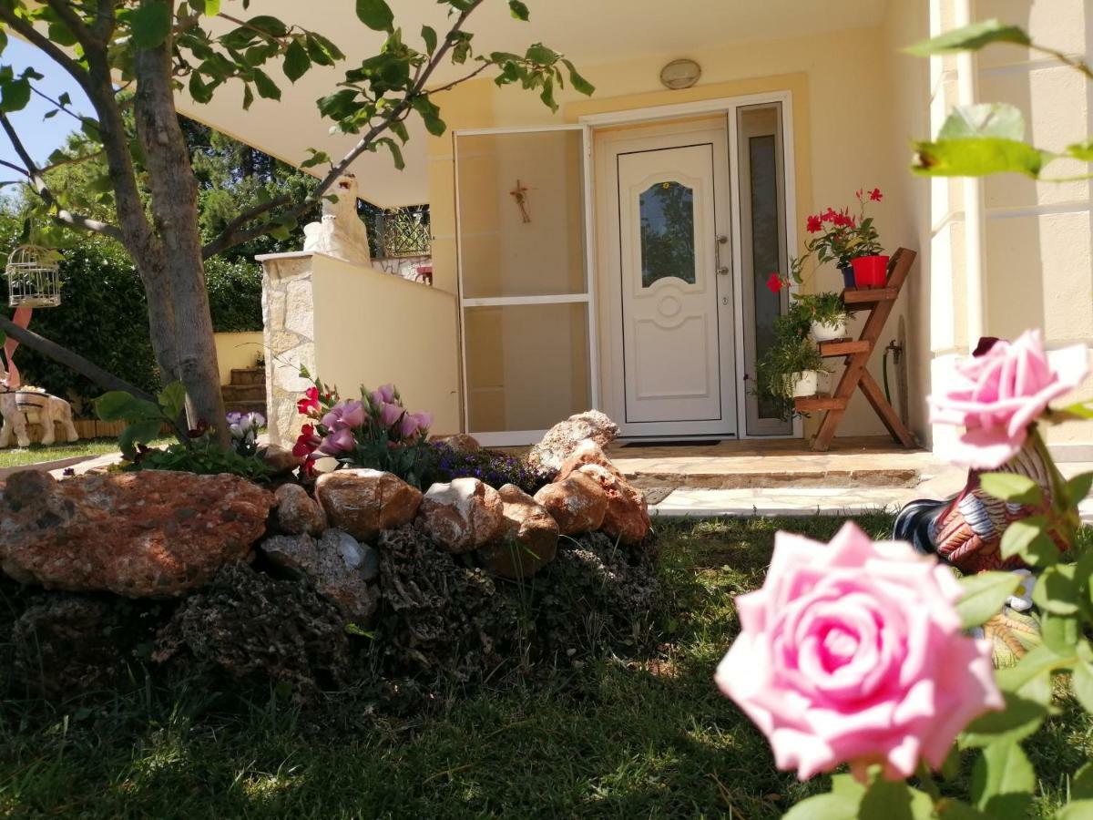 Swan'S Garden Olympus Luxury Apartment Litochoro Exterior foto